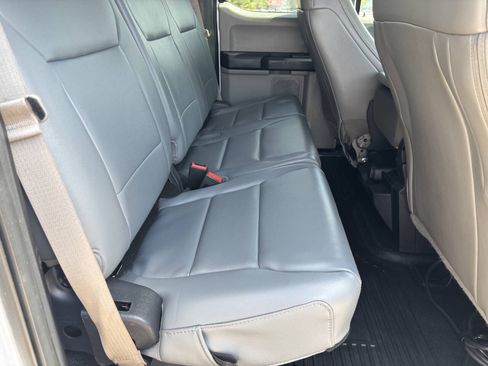 Used 2017 Ford F350 XL AWD/4WD image 18