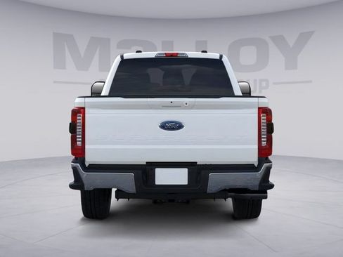 New 2026 Ford F250 Lariat w/ FX4 Off-Road Package AWD/4WD image 6