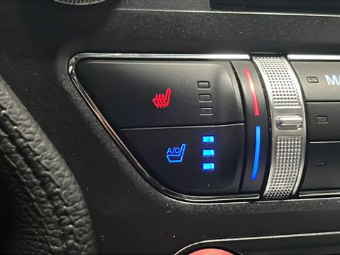 Used 2021 Ford Mustang Premium RWD image 33