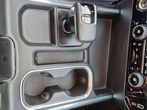 Used 2023 Chevrolet Silverado 1500 LT image 40