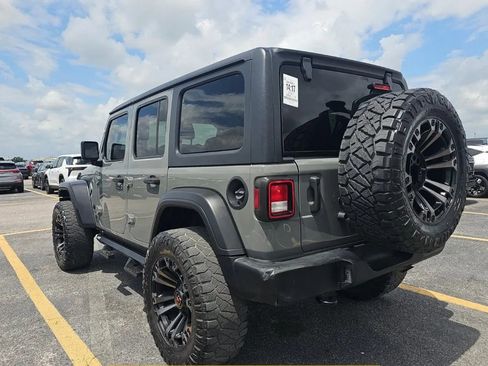 Used 2021 Jeep Wrangler Unlimited Sport AWD/4WD image 2