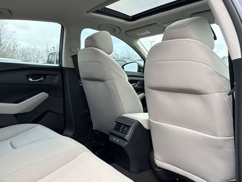 Used 2025 Honda Accord SE image 17