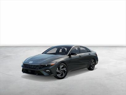 New 2025 Hyundai Elantra SEL