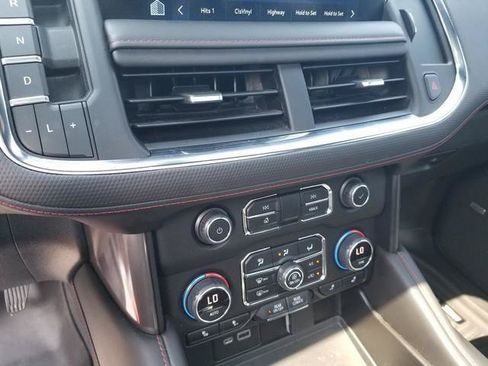 Used 2022 Chevrolet Tahoe RST w/ Luxury Package AWD/4WD image 23