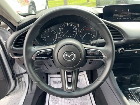 Used 2024 MAZDA MAZDA3 s FWD image 13