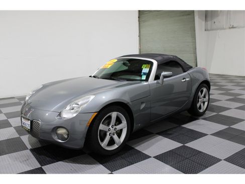 Used 2006 Pontiac Solstice Convertible w/ Power Package image 7