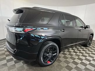 Used 2021 Chevrolet Traverse Premier w/ Redline Edition AWD/4WD video 2