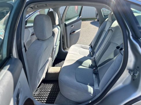 Used 2007 Buick LaCrosse CX image 17