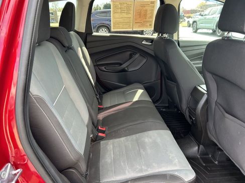 Used 2013 Ford Escape SE image 18