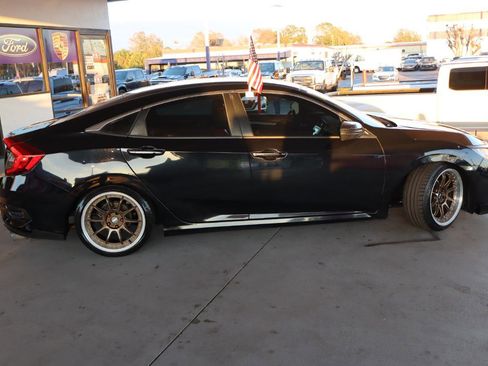 Used 2018 Honda Civic LX image 4