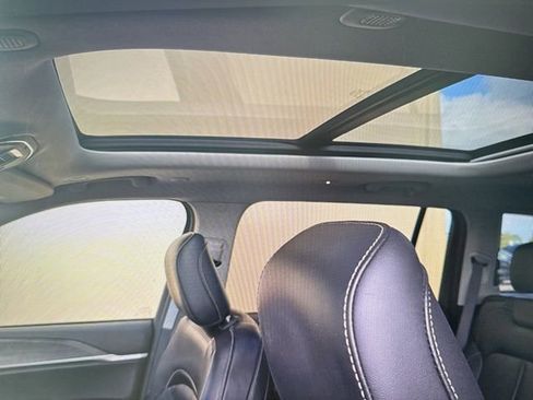 Used 2021 Jeep Grand Cherokee L Limited image 28