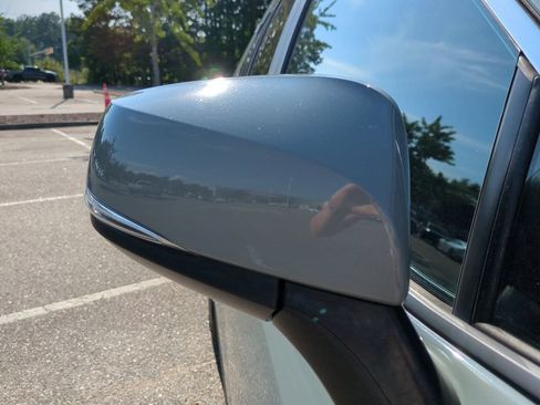 Used 2020 Toyota RAV4 XLE FWD image 12