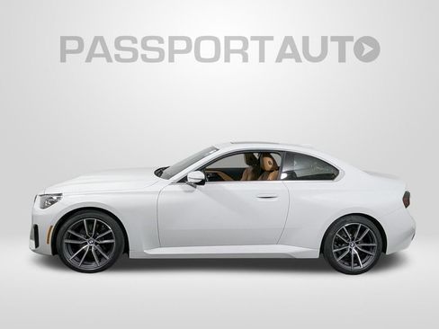 Certified 2022 BMW 230i Coupe w/ Premium Package 2 RWD image 2