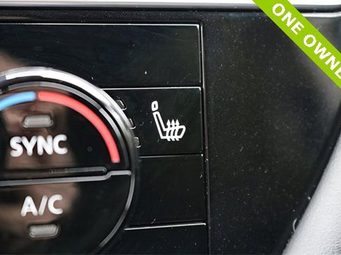 Used 2024 Nissan Pathfinder SV image 21