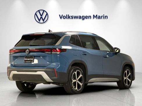 New 2026 Volkswagen Tiguan SE FWD image 5