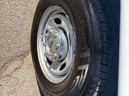 Used 2011 Ford F250 XL w/ PWR Equipment Group image 10