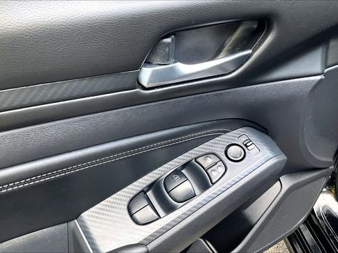Used 2019 Nissan Altima 2.5 S AWD/4WD image 31
