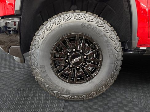 New 2026 Chevrolet Silverado 2500 ZR2 AWD/4WD image 37