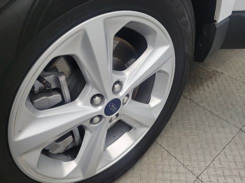 Used 2022 Ford Edge SE w/ Cargo Accessory Package image 31