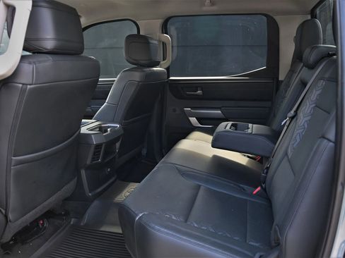 Used 2022 Toyota Tundra SR5 RWD image 16