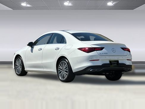 Used 2026 Mercedes-Benz CLA 250 image 3