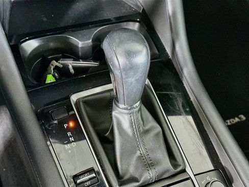 Used 2024 MAZDA MAZDA3 s FWD image 25