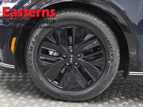 Used 2023 Kia EV6 Wind RWD image 34