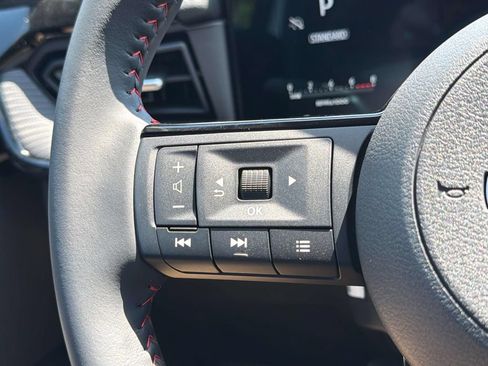 New 2026 Nissan Kicks SR FWD image 26