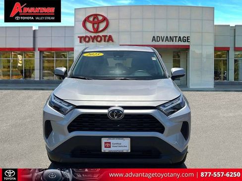 Used 2025 Toyota RAV4 LE AWD/4WD image 2