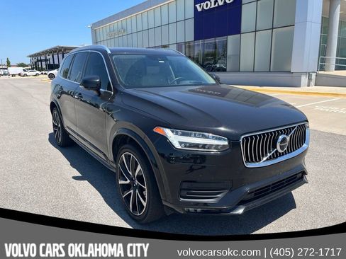 Used 2020 Volvo XC90 T6 Momentum w/ Protection Package Premier AWD/4WD image 3