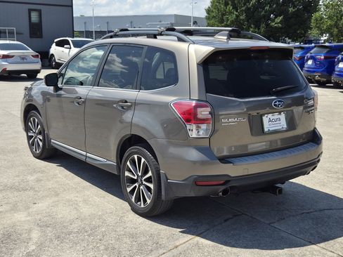 Used 2017 Subaru Forester 2.0XT Touring AWD/4WD image 3