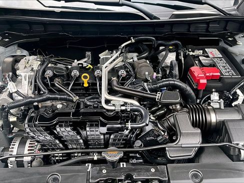 Used 2025 Nissan Altima 2.5 SR image 10