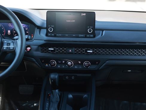 Used 2024 Honda Accord EX image 27