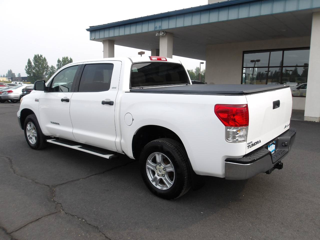 Used 2010 Toyota Tundra SR5 AWD/4WD image 3