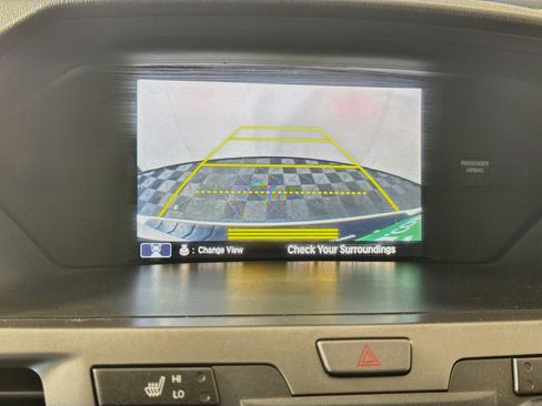 Used 2017 Honda Odyssey Touring image 19