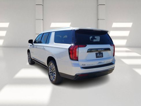 Used 2024 GMC Yukon XL Denali Ultimate image 5