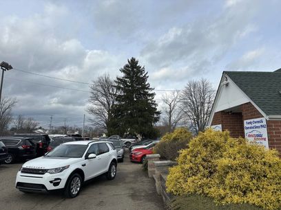 Used 2017 Land Rover Discovery Sport SE