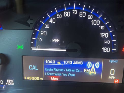 Used 2013 Cadillac XTS Luxury image 33