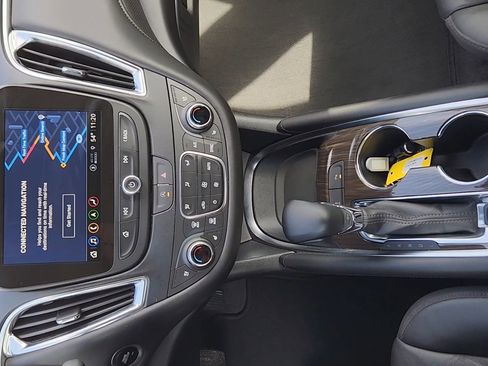 Used 2024 Chevrolet Malibu LT image 15