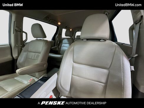 Used 2018 Toyota Sienna XLE FWD image 5