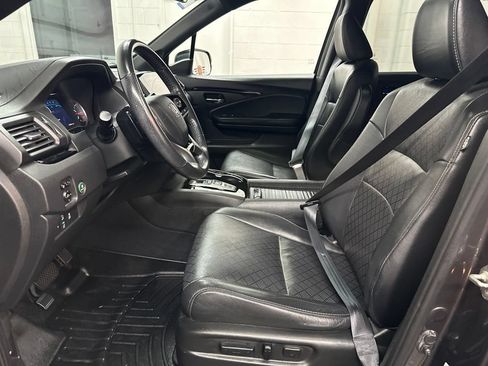 Used 2019 Honda Passport Touring image 19