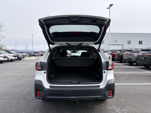 Used 2020 Subaru Outback Premium w/ Popular Package #1 image 11