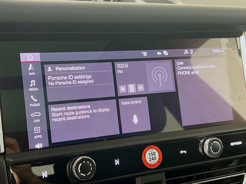 New 2026 Porsche Macan image 15