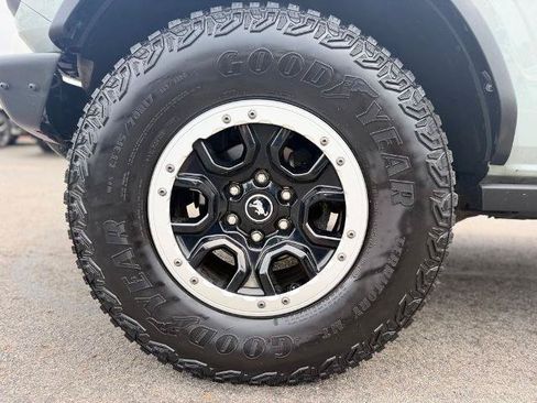 Certified 2021 Ford Bronco Badlands AWD/4WD image 2