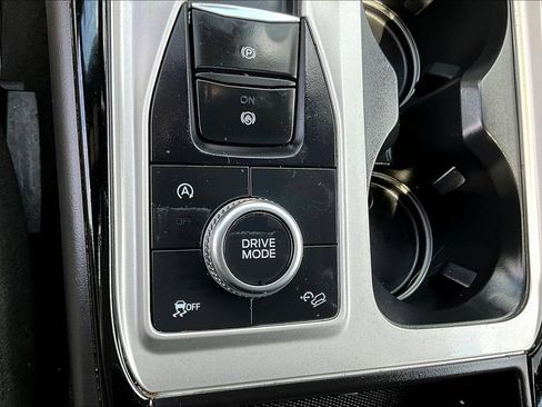 Used 2024 Ford Explorer ST w/ Equipment Group 401A AWD/4WD image 17