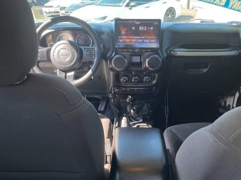 Used 2017 Jeep Wrangler Sport w/ LED Lighting Group image 13