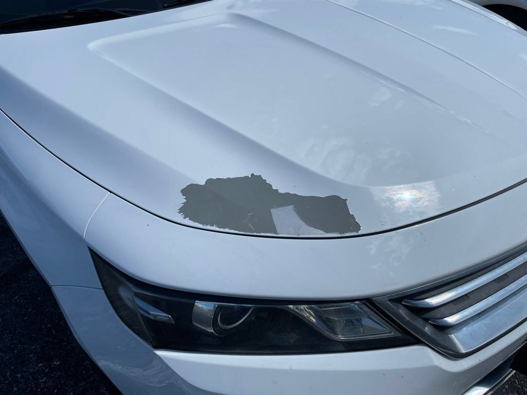 Used 2016 Chevrolet Impala LT w/ Convenience Package FWD image 2