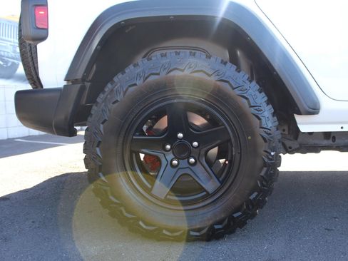 Used 2021 Jeep Wrangler Unlimited Sport AWD/4WD image 7