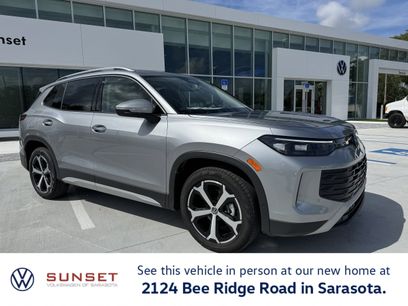 New 2025 Volkswagen Tiguan SE