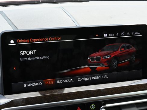 Used 2025 BMW X4 xDrive30i AWD/4WD image 30